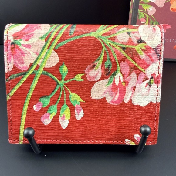 Gucci Blooms Compact Bifold Wallet Red Floral 410120 Authentic w/ Box & COA - Picture 4 of 14